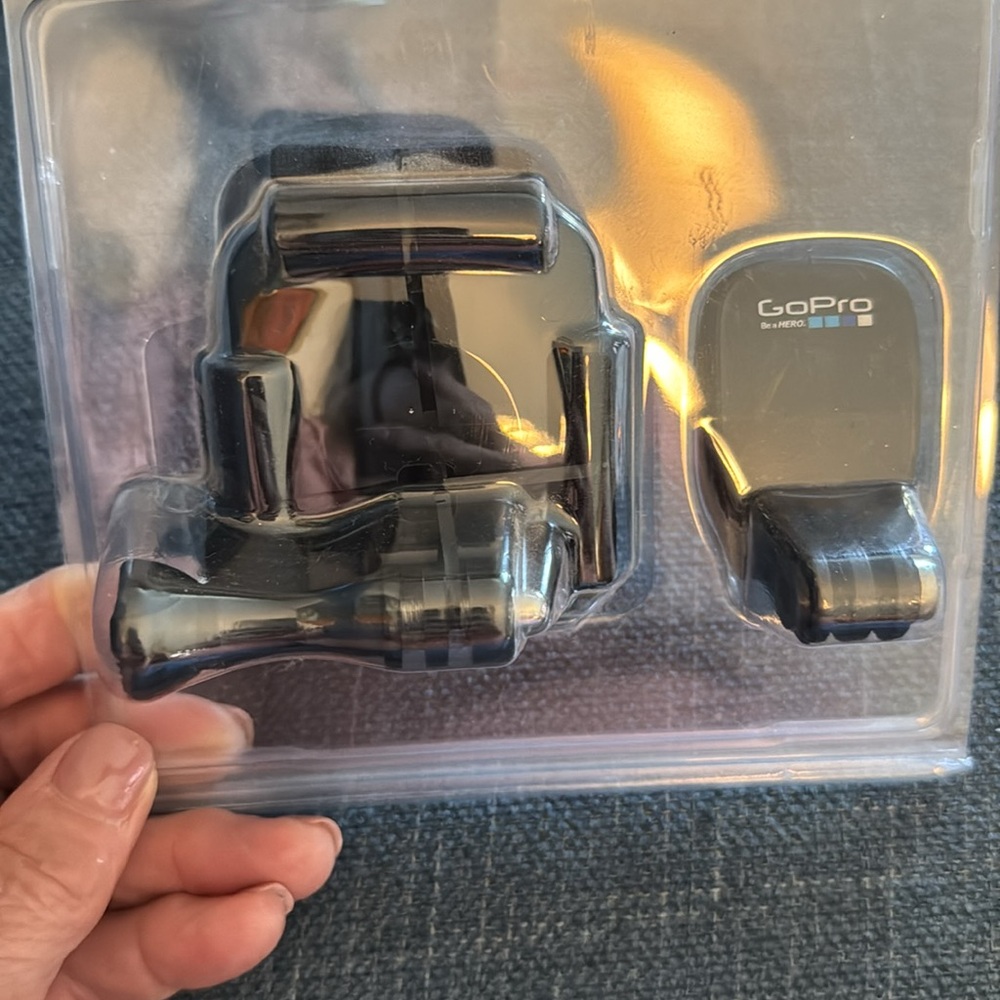 GoPro Head Strap + QuickClip - Picture 4 of 4